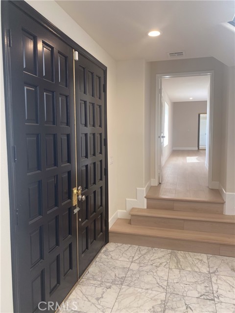 Detail Gallery Image 4 of 67 For 6492 Fairlynn Blvd, Yorba Linda,  CA 92886 - 5 Beds | 4 Baths