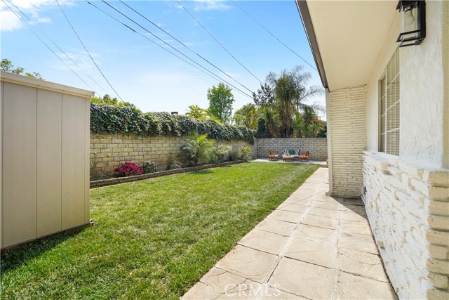 Detail Gallery Image 43 of 46 For 18324 Sylvan St, Tarzana,  CA 91335 - 4 Beds | 2 Baths