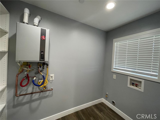 Detail Gallery Image 9 of 31 For 10055 E Avenue R10, Littlerock,  CA 93543 - 4 Beds | 2 Baths