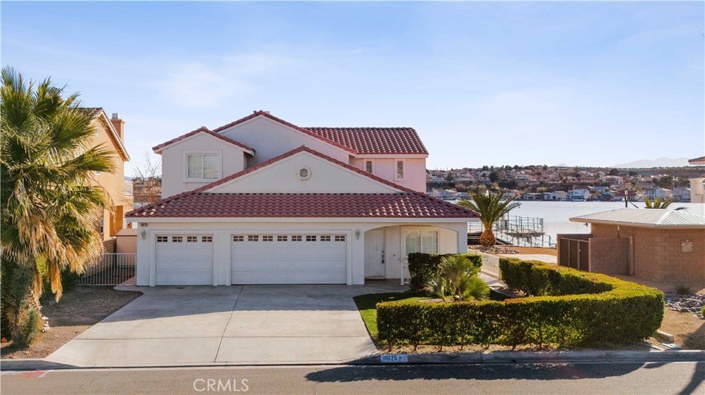 18075 Lakeview Drive, Victorville, CA 92395