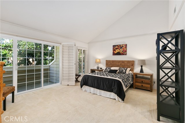 Detail Gallery Image 23 of 45 For 590 John K Dr #102,  Long Beach,  CA 90803 - 3 Beds | 2/1 Baths