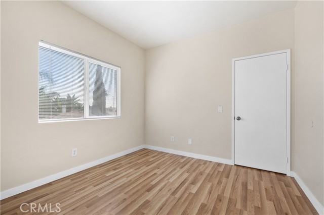 Detail Gallery Image 16 of 39 For 7050 Dinwiddie, Downey,  CA 90241 - 3 Beds | 3 Baths