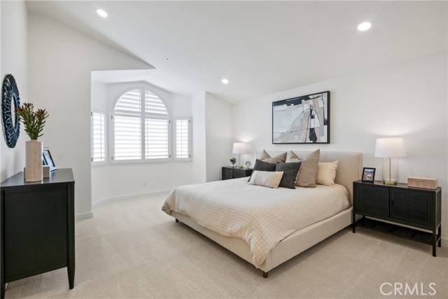 2210 Calle Opalo, San Clemente CA: https://media.crmls.org/medias/0c6fdba0-0666-4b30-a294-a327f48dbb35.jpg