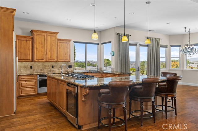 Detail Gallery Image 5 of 39 For 325 Red Oak Way, Arroyo Grande,  CA 93420 - 4 Beds | 4 Baths