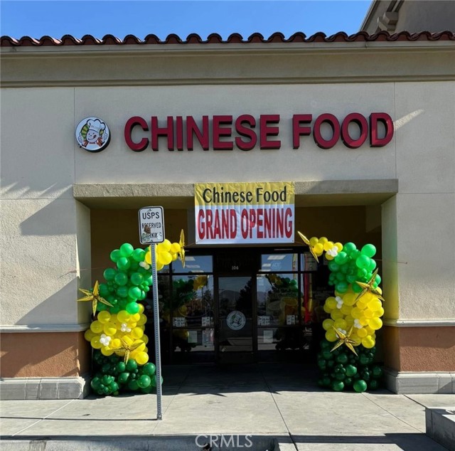 4672 W Florida Ave, Hemet CA: https://media.crmls.org/medias/0c70e2e7-d25b-49d4-b4c6-3da22300144a.jpg