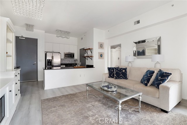 Detail Gallery Image 11 of 51 For 488 E Ocean Bld #818,  Long Beach,  CA 90802 - 2 Beds | 2 Baths