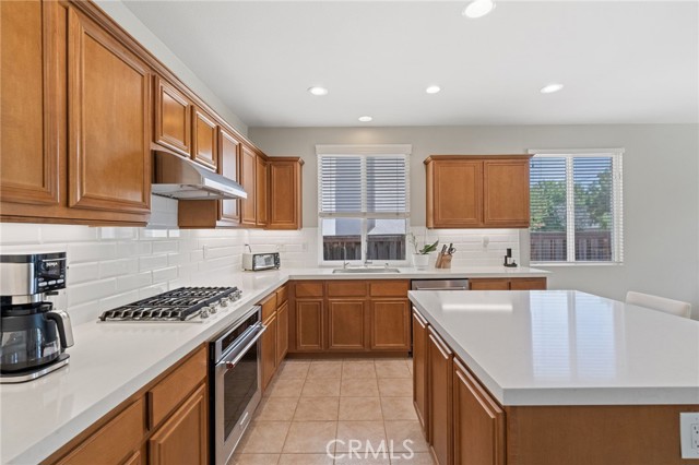 Detail Gallery Image 15 of 39 For 29499 Camino Cristal, Menifee,  CA 92584 - 4 Beds | 2/1 Baths