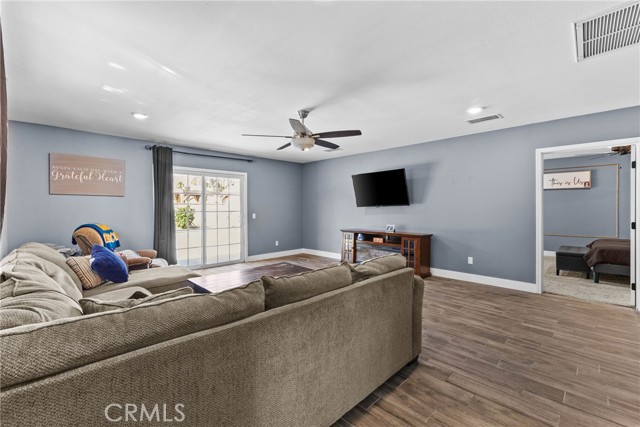Detail Gallery Image 13 of 35 For 4076 Eileen, Riverside,  CA 92504 - 4 Beds | 2 Baths