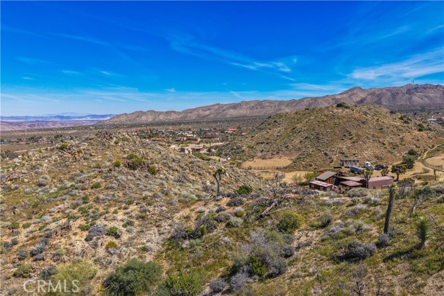 Detail Gallery Image 10 of 46 For 58215 Santa Barbara, Yucca Valley,  CA 92284 - – Beds | – Baths