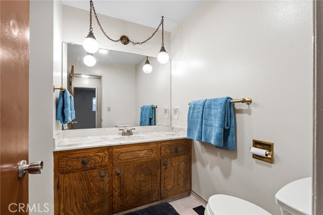 Detail Gallery Image 27 of 40 For 1702 Oak Vista Avenue, Chico,  CA 95926 - 3 Beds | 2 Baths