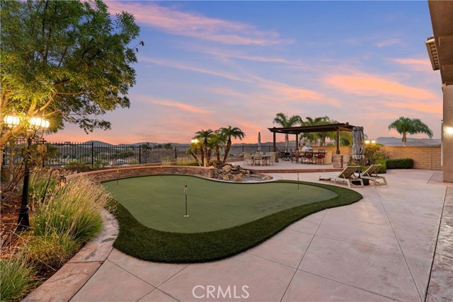 Detail Gallery Image 3 of 60 For 8072 Soft Winds Dr, Corona,  CA 92883 - 5 Beds | 4/1 Baths
