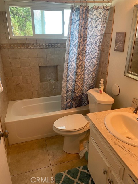 Detail Gallery Image 6 of 29 For 1962 Ren Cir, Tustin,  CA 92780 - – Beds | – Baths