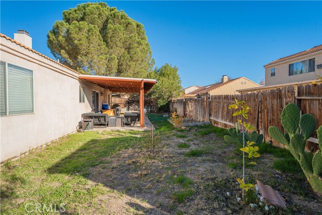 5038 Adobe, Palmdale CA: https://media.crmls.org/medias/0c76ba2e-c36c-49a8-ba14-be62fbfbe7e5.jpg