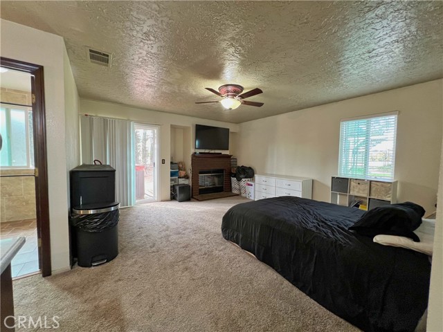 Detail Gallery Image 28 of 44 For 8323 Peach Ave, Hesperia,  CA 92345 - 4 Beds | 2/1 Baths