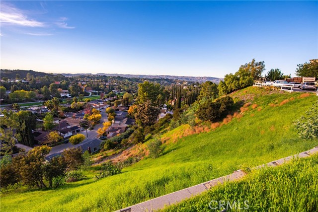 Detail Gallery Image 15 of 19 For 32 San Blas Ave, Woodland Hills,  CA 91364 - – Beds | – Baths