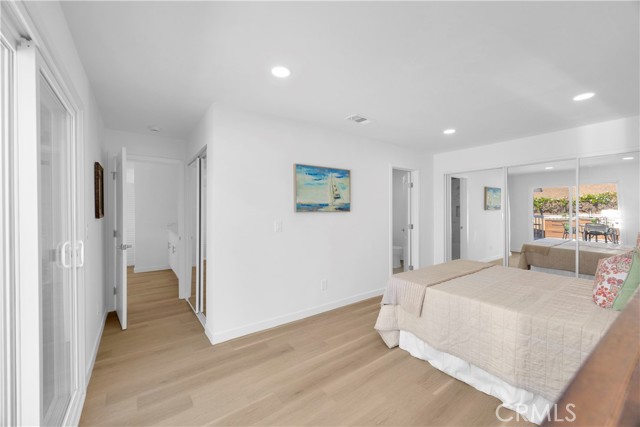 8381 E Blithedale Street, Long Beach CA: https://media.crmls.org/medias/0c785fa2-b2af-41e7-b838-a4742d35eeb2.jpg