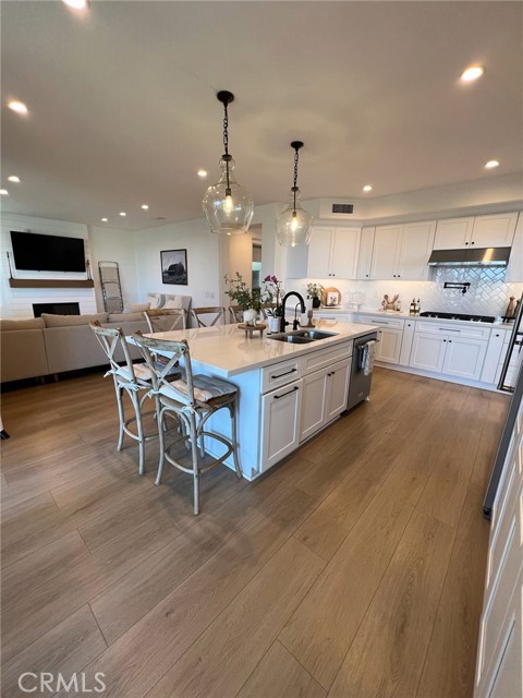 28262 Harvest View Ln, Lake Forest CA: https://media.crmls.org/medias/0c78ce5a-9c4b-4c47-9ec7-73b6080bedab.jpg