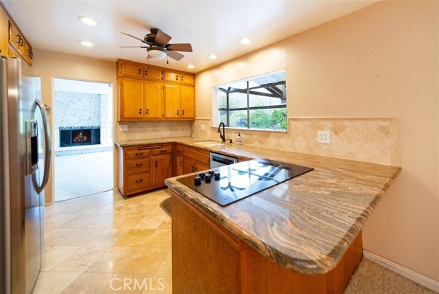 Detail Gallery Image 10 of 42 For 7716 Lake Adlon, San Diego,  CA 92119 - 4 Beds | 3 Baths