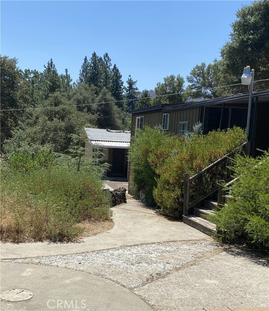 49832 Road 426, Oakhurst CA: https://media.crmls.org/medias/0c79d664-38f2-4ffd-913d-c1e0b7081457.jpg