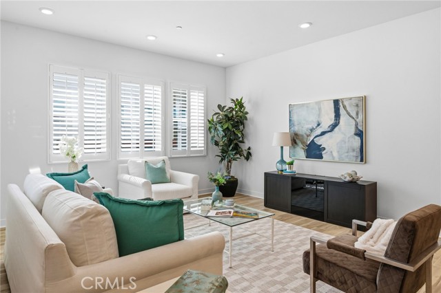 Detail Gallery Image 16 of 70 For 191 Sash, Irvine,  CA 92618 - 4 Beds | 3/1 Baths