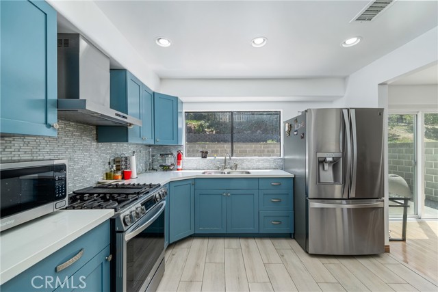Detail Gallery Image 11 of 30 For 1116 Herbert Ave, Los Angeles,  CA 90063 - 3 Beds | 2 Baths