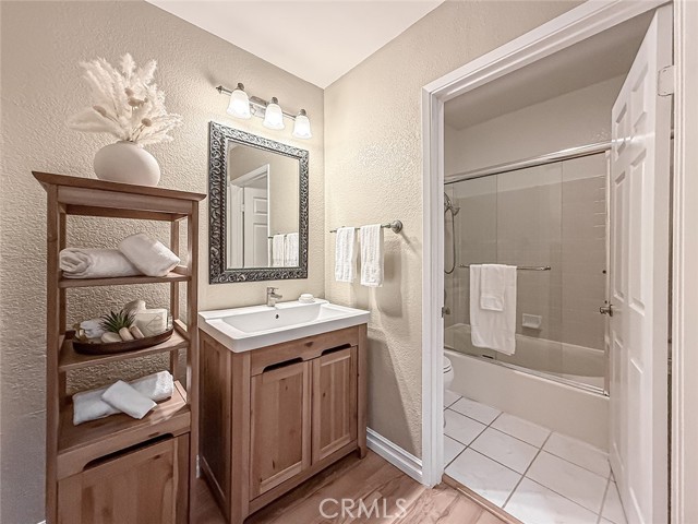 Detail Gallery Image 38 of 50 For 5420 Sylmar Ave #118,  Sherman Oaks,  CA 91401 - 2 Beds | 2 Baths