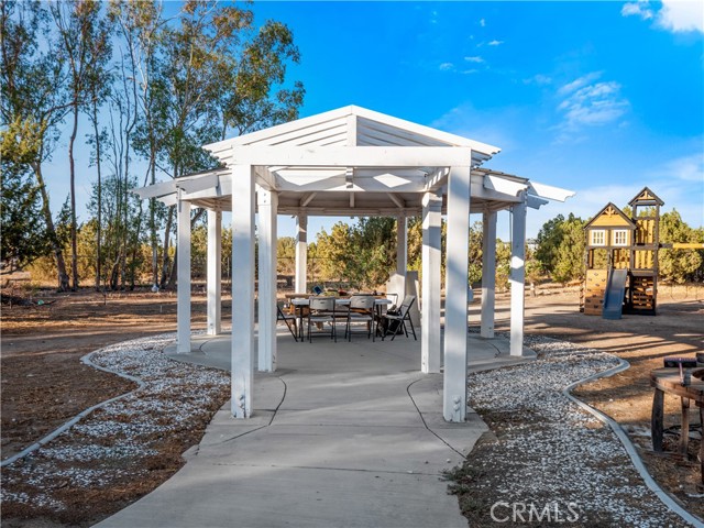 Detail Gallery Image 62 of 74 For 40646 27th St, Palmdale,  CA 93551 - 5 Beds | 4 Baths