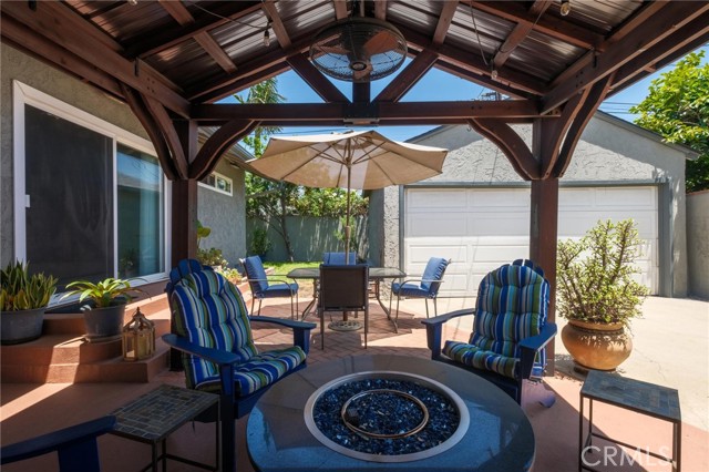 5353 W 121st Street, Hawthorne CA: https://media.crmls.org/medias/0c7e2ab2-40c4-43f7-8bd3-eab4868c4894.jpg