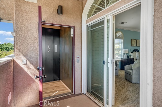 Detail Gallery Image 11 of 75 For 7704 Lotus Cir, Buena Park,  CA 90620 - 6 Beds | 4 Baths