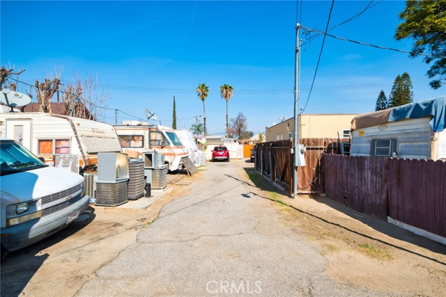 Detail Gallery Image 18 of 18 For 584 E H St, Colton,  CA 92324 - – Beds | – Baths