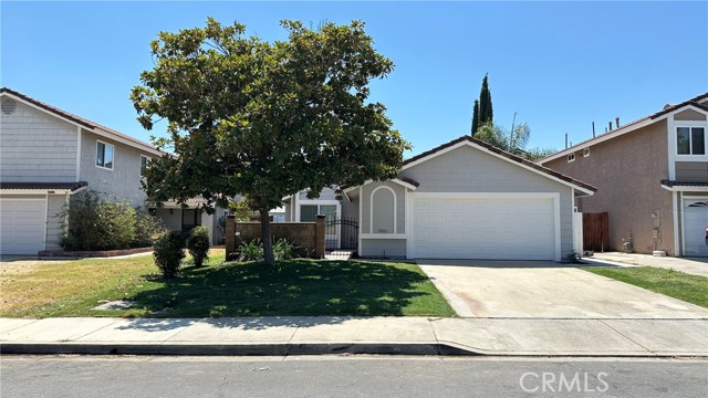 Detail Gallery Image 1 of 1 For 39482 Oak Cliff Dr, Temecula,  CA 92591 - 3 Beds | 2 Baths