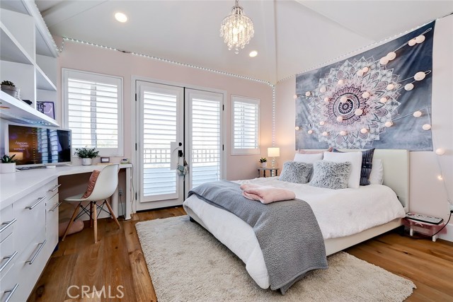 2304 Elm Avenue, Manhattan Beach, California 90266, 5 Bedrooms Bedrooms, ,4 BathroomsBathrooms,Residential,Sold,Elm,SB21197598