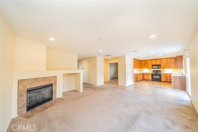 Detail Gallery Image 13 of 59 For 14051 Mare Ln, Victorville,  CA 92394 - 3 Beds | 2/1 Baths