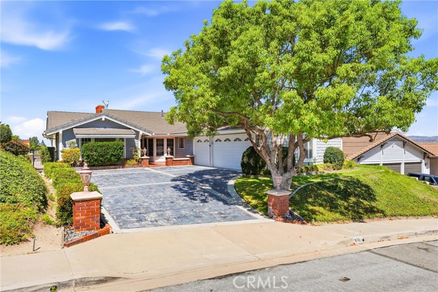 Front Image Thumbnail for CRPW26086621