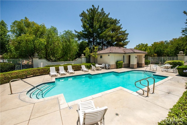25773 Perlman Place, Stevenson Ranch CA: https://media.crmls.org/medias/0c8055e3-eacb-4989-93fc-5b26857b25b3.jpg