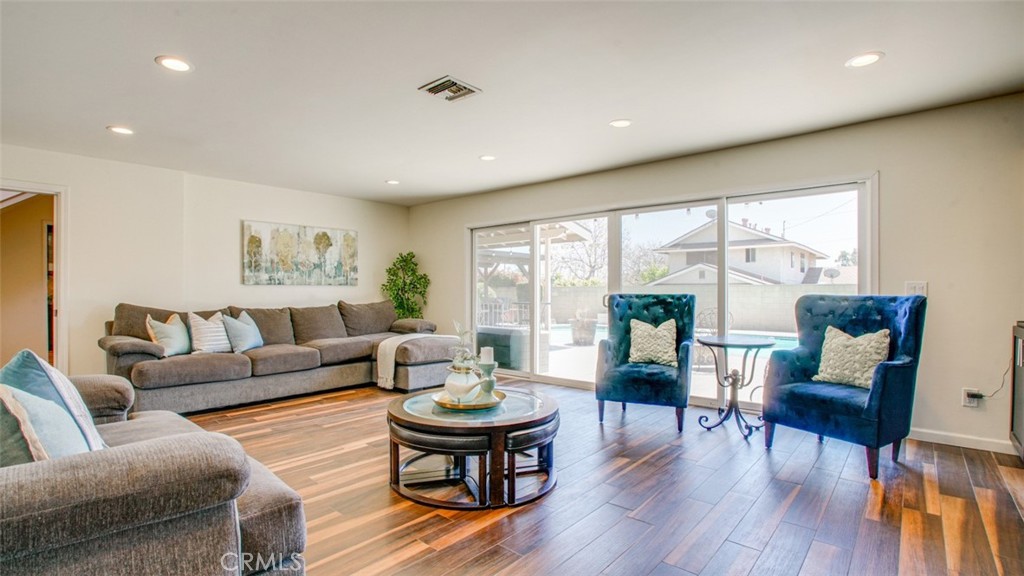 MLS #IV25097289 img 8