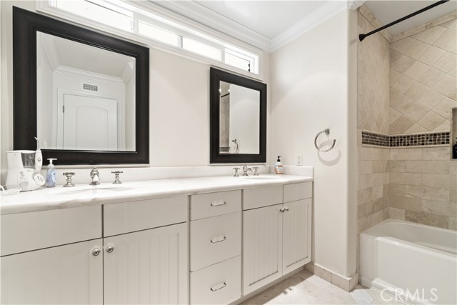 1520 Sandcastle Drive, Corona del Mar CA: https://media.crmls.org/medias/0c846f90-116b-4d32-8f7c-240a3ded13f2.jpg