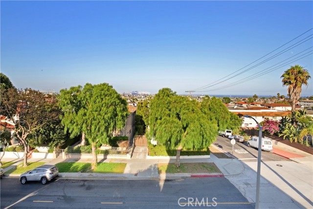 Detail Gallery Image 32 of 41 For 912 W 18th St 3a,  San Pedro,  CA 90731 - 2 Beds | 2 Baths