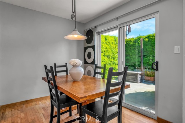 Detail Gallery Image 5 of 31 For 701 Hillcrest, El Segundo,  CA 90245 - 5 Beds | 2 Baths