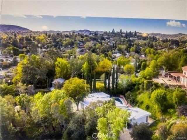 Detail Gallery Image 20 of 25 For 5353 Shirley, Tarzana,  CA 91356 - 5 Beds | 4 Baths