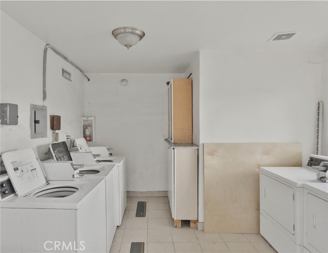 Image 22 of 60 For 1232 San Gabriel