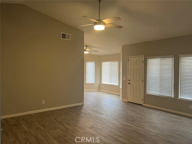 Detail Gallery Image 7 of 45 For 13610 Cuyamaca Rd, Apple Valley,  CA 92308 - 4 Beds | 2 Baths