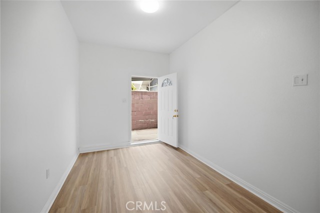 Detail Gallery Image 40 of 44 For 1345 W 51st Pl, Los Angeles,  CA 90037 - 6 Beds | 3 Baths