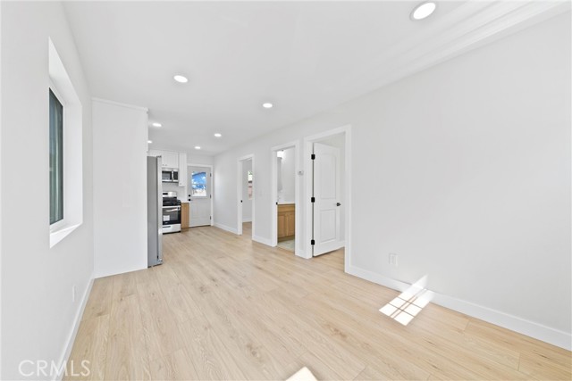 Detail Gallery Image 11 of 29 For 9613 Wilmington Ave, Los Angeles,  CA 90002 - 2 Beds | 1 Baths