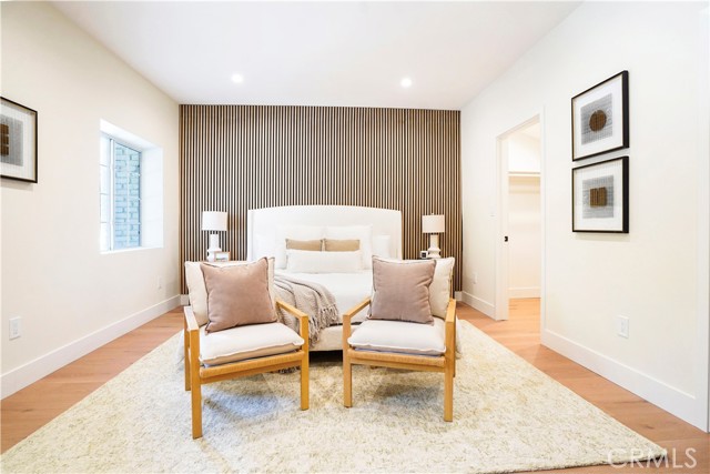 Detail Gallery Image 34 of 51 For 18324 Sylvan St, Tarzana,  CA 91335 - 4 Beds | 2 Baths