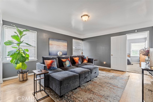 Detail Gallery Image 24 of 31 For 5144 Southridge Ave, Los Angeles,  CA 90043 - 3 Beds | 2/1 Baths