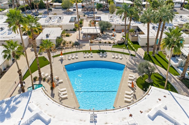 Image 29 of 41 For 1111 Palm Canyon Drive 202