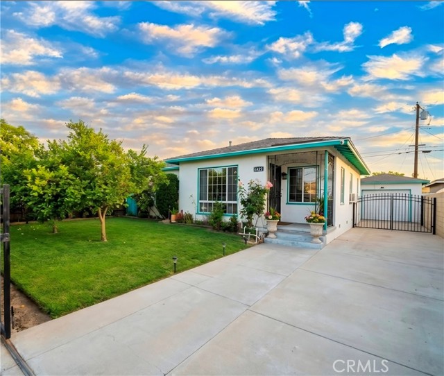 Front Image Thumbnail for CRDW26168329