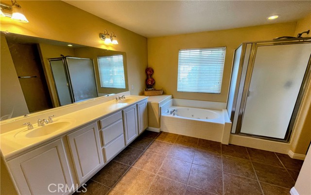 Detail Gallery Image 31 of 56 For 13977 Blue Ribbon Ln, Corona,  CA 92880 - 4 Beds | 3/1 Baths