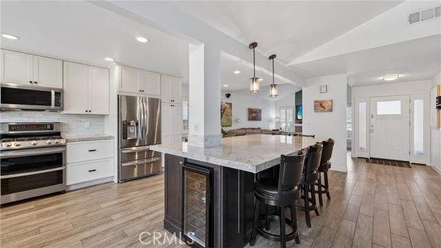 Detail Gallery Image 20 of 53 For 20972 Calle Celeste, Lake Forest,  CA 92630 - 4 Beds | 2 Baths